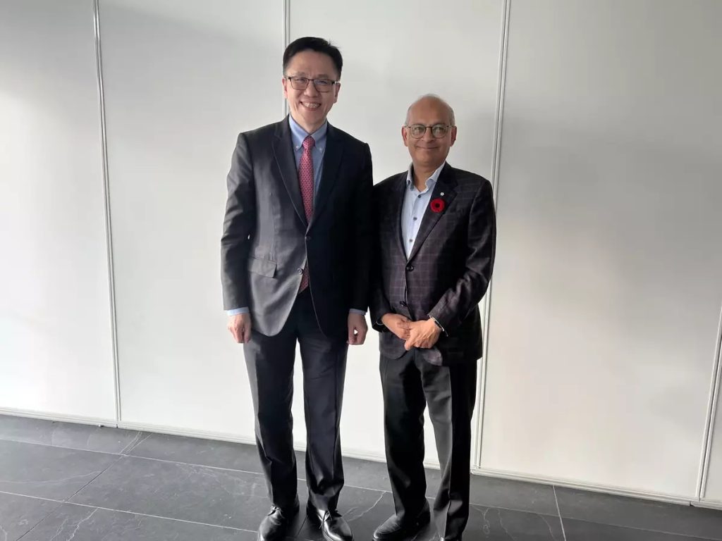 CEO and Scientific Director of CEVR Welcomes Professor Sun Dong at the University of Waterloo to Enhance Innovation and Technology Collaboration
